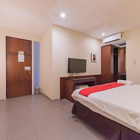Reddoorz Plus @ Cipaganti Street 3 Bandung Dış mekan fotoğraf