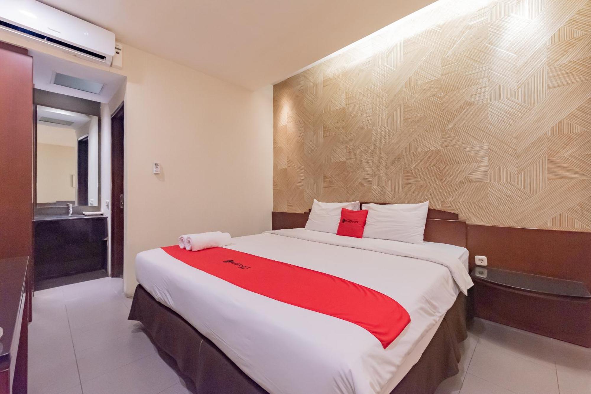 Reddoorz Plus @ Cipaganti Street 3 Bandung Dış mekan fotoğraf