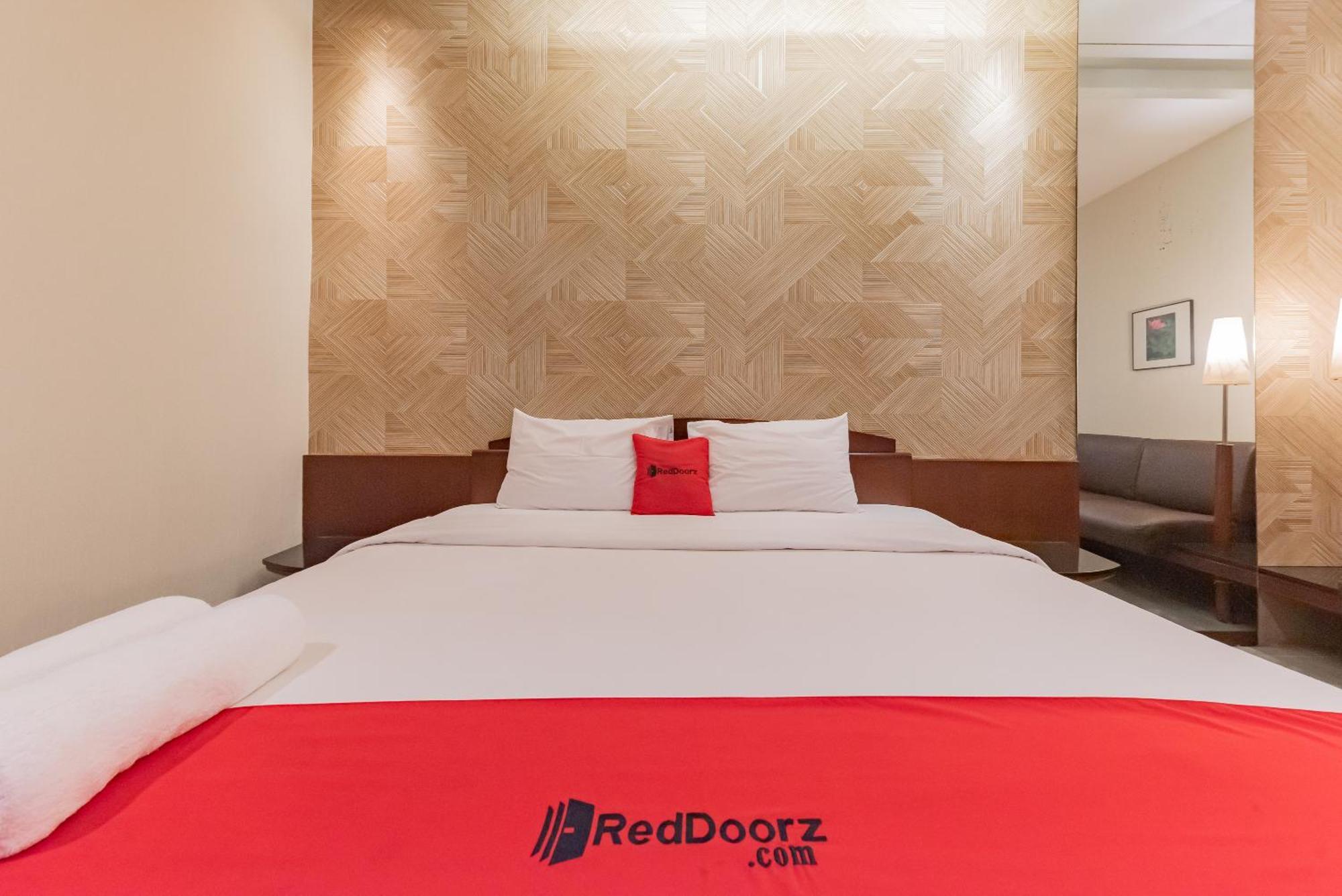 Reddoorz Plus @ Cipaganti Street 3 Bandung Dış mekan fotoğraf
